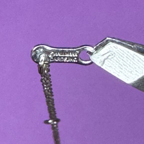 Vintage Cameo on Crystal Pendant Silver-Tone Chain Signed Hallmark - Picture 6 of 6